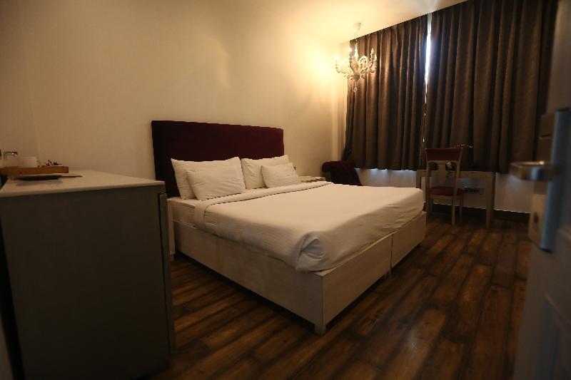 Satvik By Chhabra Hotell New Delhi Exteriör bild